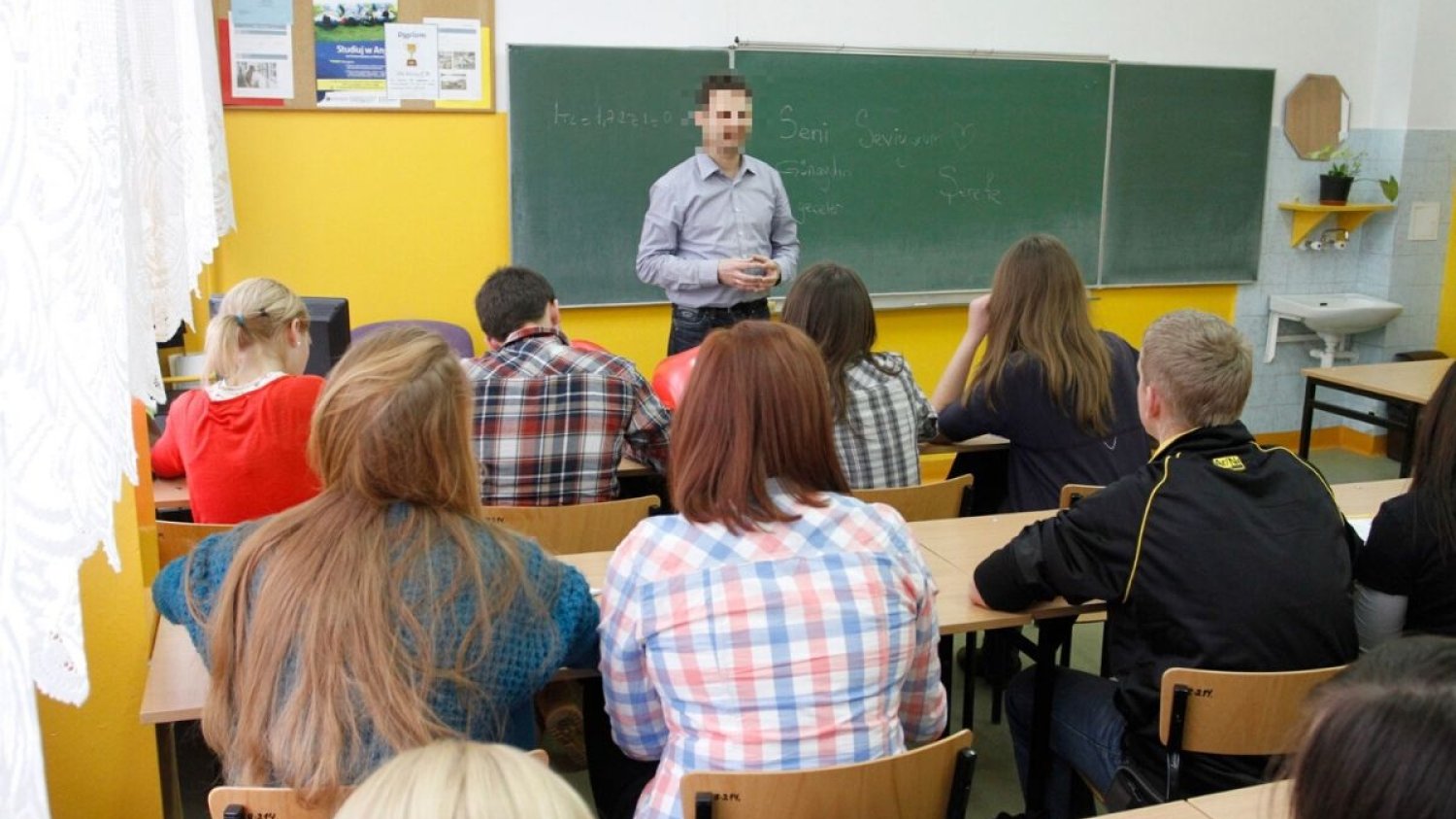 Rzecznicy dyscyplinarni nauczycieli chętnie zajmują się każdą, nawet najbardziej bezsensowną skargą. Trudno się dziwić, gdyż dostają za ich rozpatrzenie dodatek.