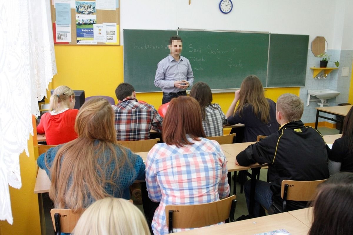 Rzecznicy dyscyplinarni nauczycieli chętnie zajmują się każdą, nawet najbardziej bezsensowną skargą. Trudno się dziwić, gdyż dostają za ich rozpatrzenie dodatek.