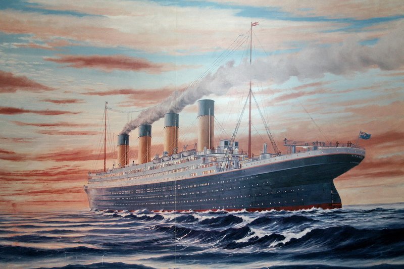 Titanic - zatoną na skutek zderzenia z górą lodową w 1912 r. W katastrofie zginęło ponad 1500 osób