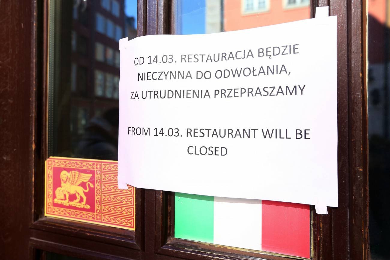 restauracja zamknięta w pandemii COVID-19