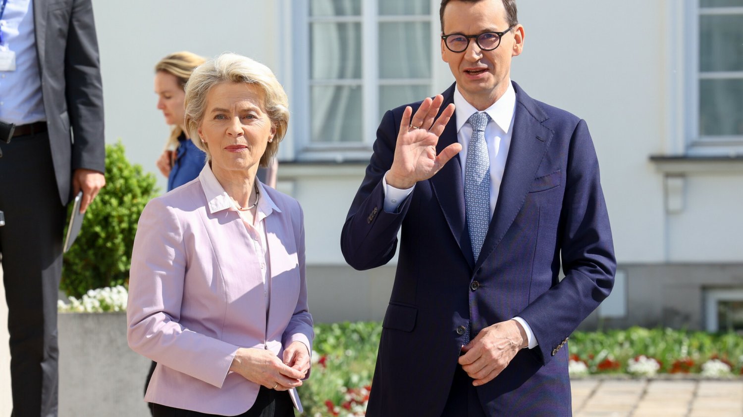 Przewodnicząca Komisji Europejskiej Ursula von der Leyen dała Polsce zielone światło na pieniądze z KPO. Ale postawiła warunki