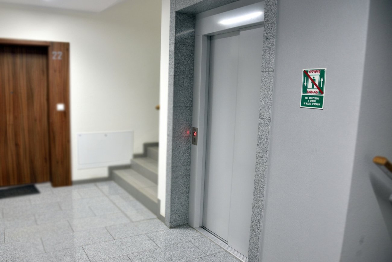 Mogą się pojawić zmiany w montowaniu wind