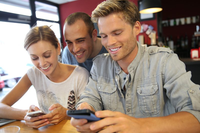 Dla studentów nowe technologie to bułka z masłem? Badania pokazują, że nie umieją korzystać z Worda, Excela i…Google.