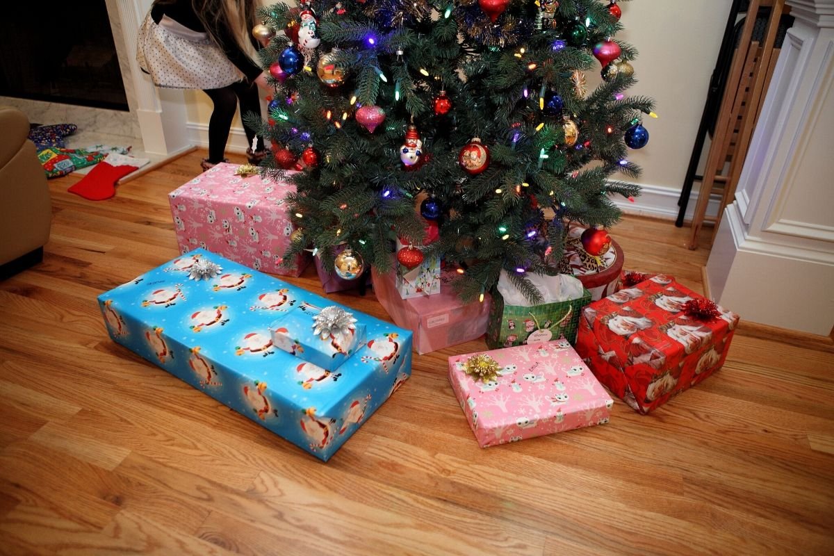 W tym roku znowu zwiększyliśmy swoje świąteczne budżety. Niestety, co co 6 osoby skończy się to problemami finansowymi.