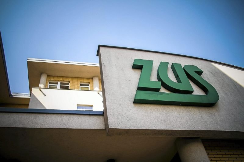 Kontakt z ZUS w jego siedzibie często jest drogą przez mękę