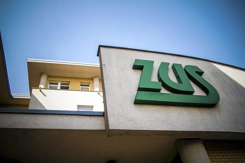 Kontakt z ZUS w jego siedzibie często jest drogą przez mękę