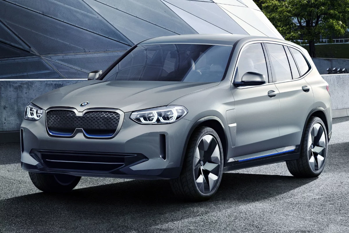 BMW iX3 to jedna z ciekawszych premier elektrycznych tego roku