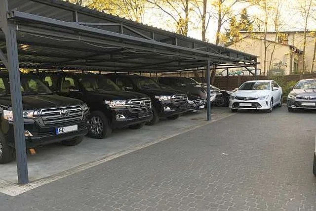 Auto Galeria, komis pana Arkadiusza