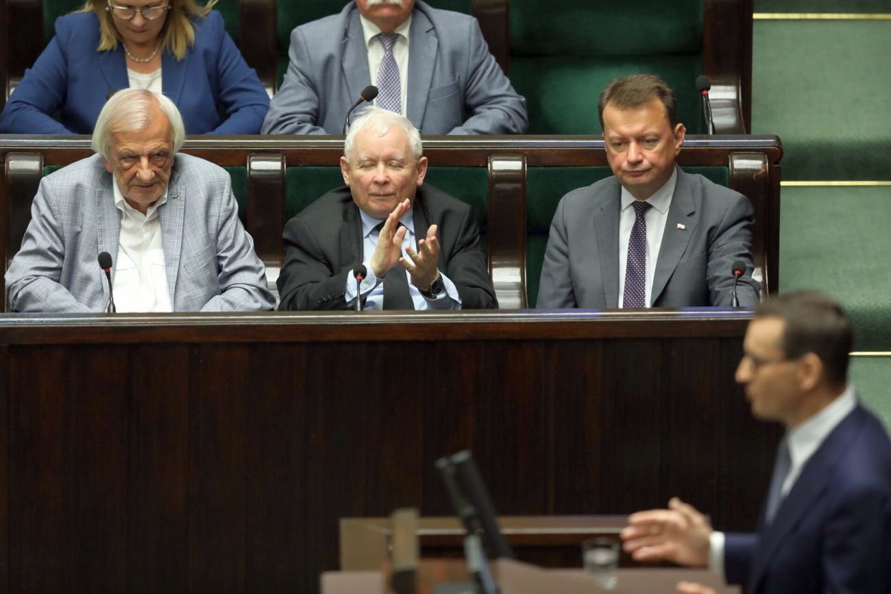 Rząd w działaniu jest równie skuteczny, co "Sąsiedzi" z popularnej kreskówki