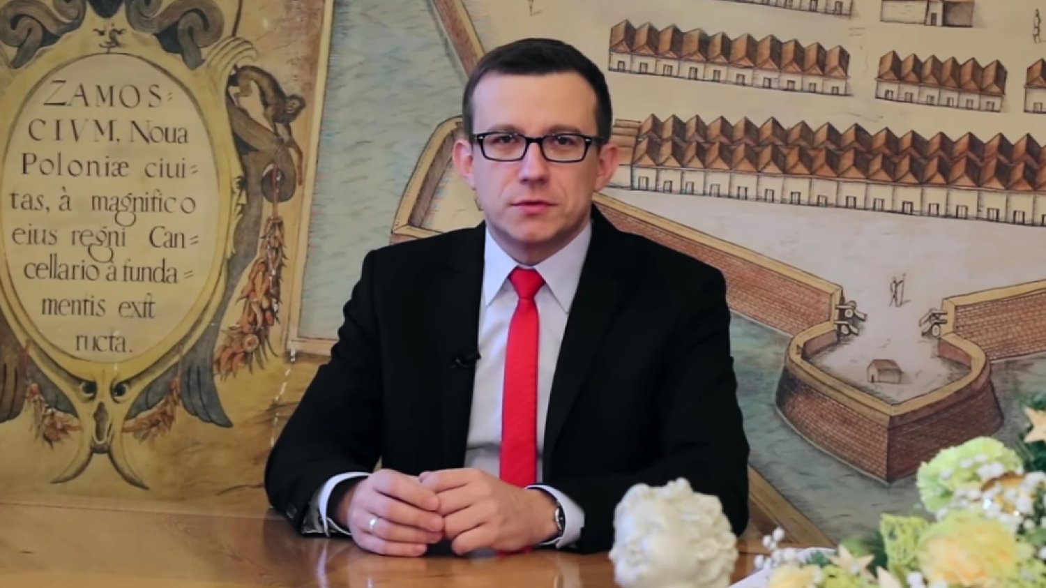 Prezydent Zamościa Andrzej Wnuk uważa, że konieczność ujawniania oświadczeń majątkowych odstrasza od służby publicznej specjalistów o najwyższych kwalifikacjach.