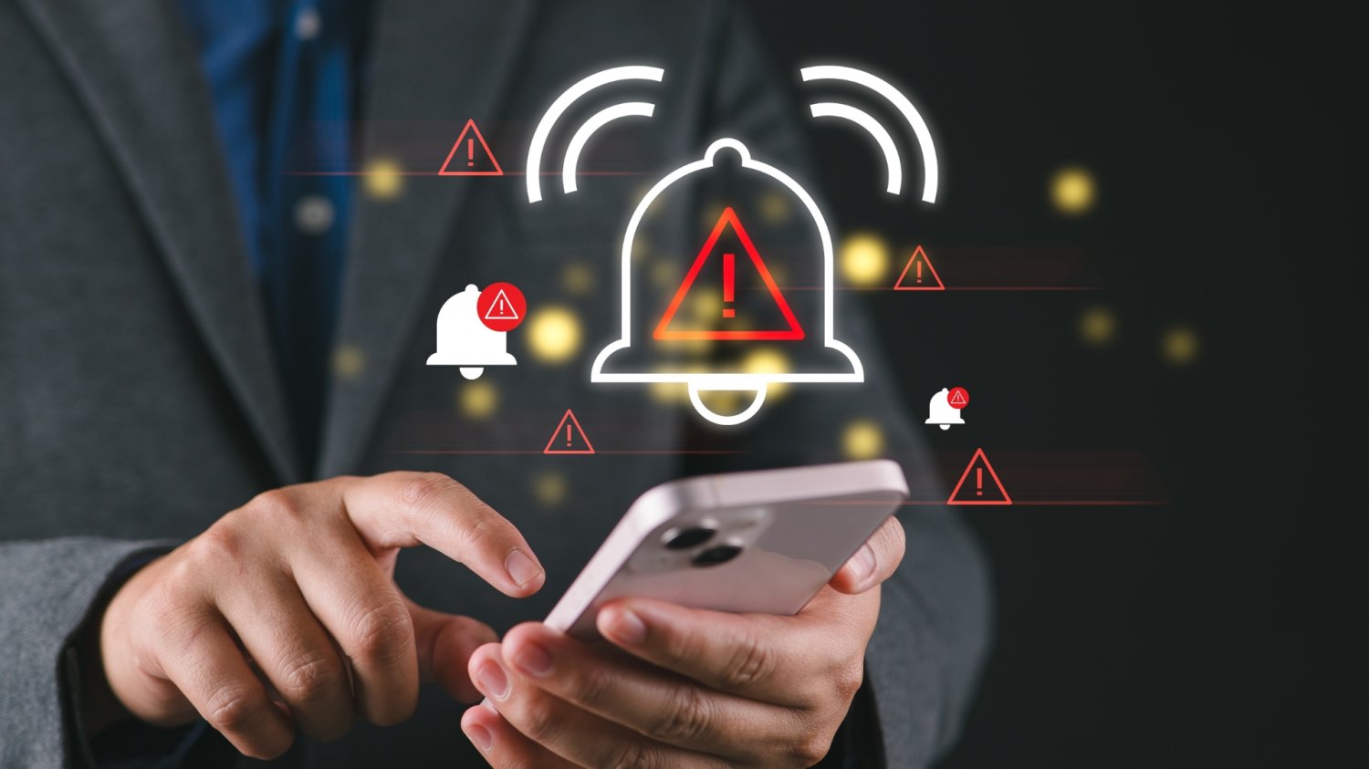 Polacy dostaną nowy system alarmowy. Smartfon sam wyda sygnał ostrzegawczy Telefon i znaki ostrzegawcze, ostrzezenie przed niebezpieczeństwem