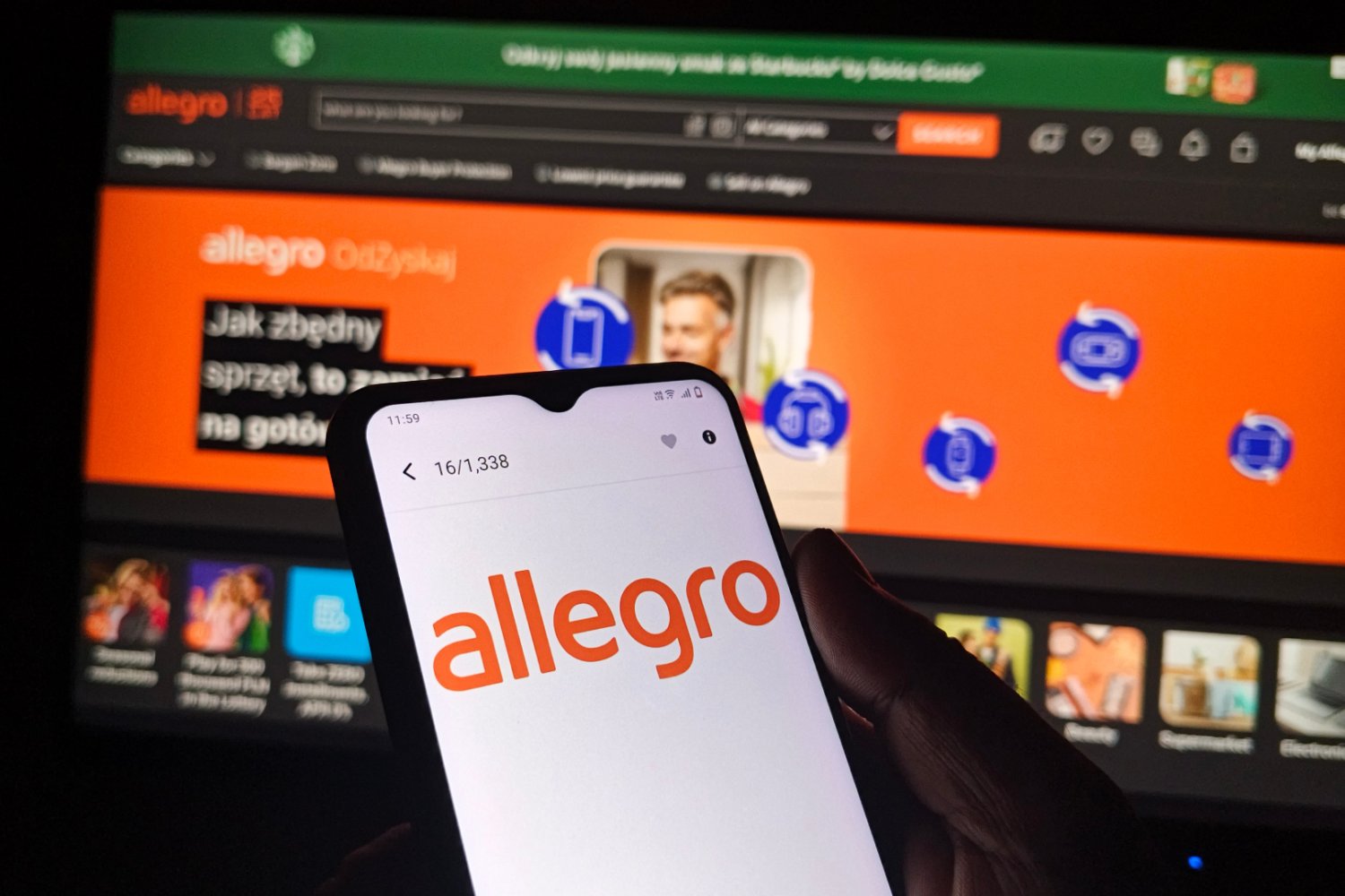 Kurs akcji Allegro rośnie. Polacy jednak kochają tę platformę Allegro
