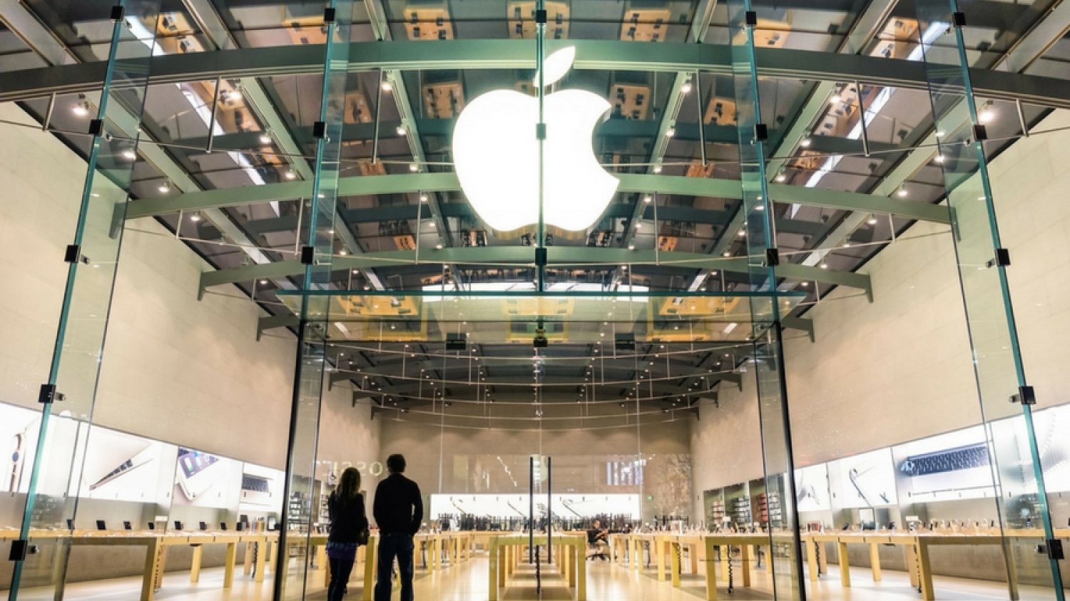Apple patentował już telefony z ekranem dotykowym czy zestawy do wirtualnej rzeczywistości. Ale papierowe torby to prawdziwy przełom w historii firmy.