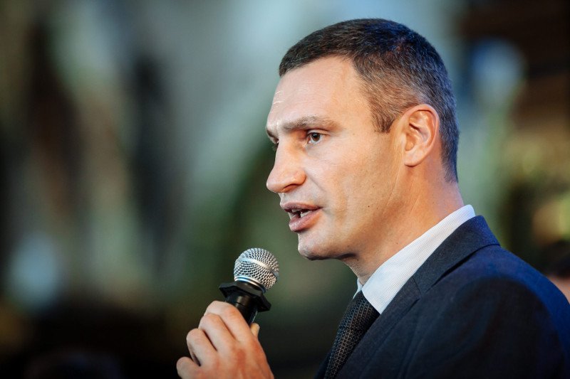 Witalij Kliczko kupuje…polskie tramwaje od bydgoskiej PESY. Będą wozić pasażerów w Kijowie, którego bokser jest merem.