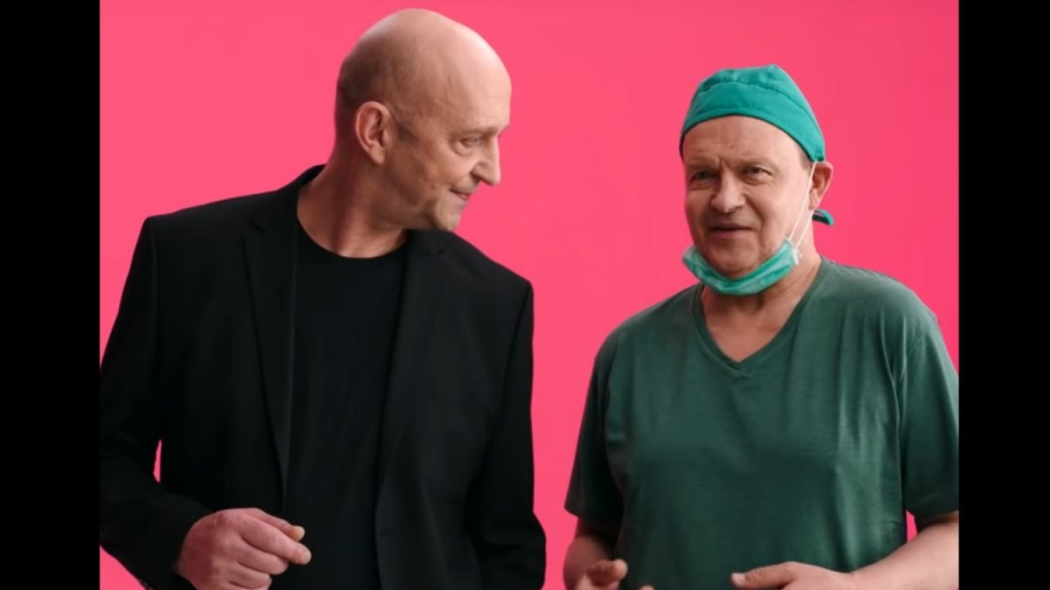 Janusz Chabior i Jan Frycz w nowej kampanii OLX wyjaśniają, jak nie dać się nabrać internetowym oszustom.
