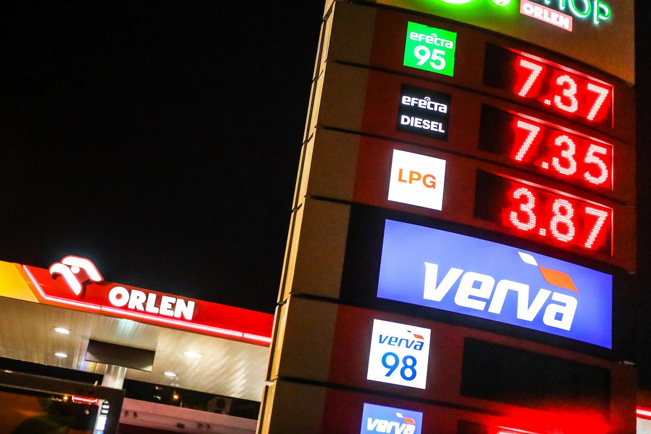 Orlen modernizuje pylony cenowe