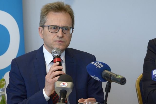 Wojciech Wardacki, prezes Grupy Azoty, usiłuje wpłynąć na konkurenycjny Anwil, by ograniczył inwestycje