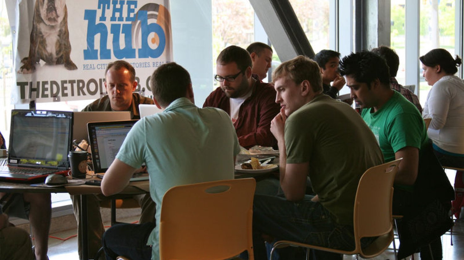 Wg oficjalnych statystyk 80 proc. zespołów utworzonych podczas Startup Weekend deklaruje dalszą pracę po zakończeniu wydarzenia.
