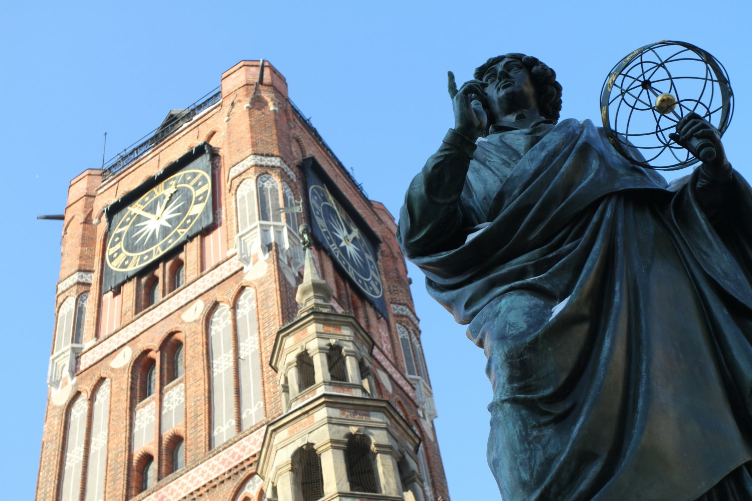 W Toruniu może powstać nowa fabryka autobusów elektrycznych