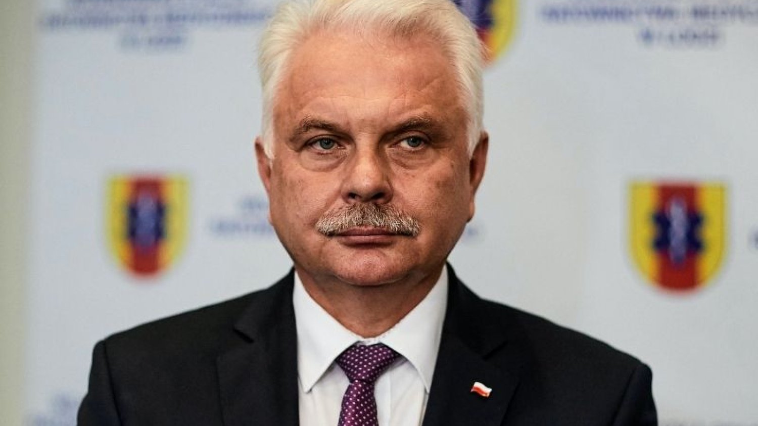 Wiceminister zdrowia Waldemar Kraska powiedział, że od lutego możliwe jest luzowanie obostrzeń związanych z epidemią COVID-19.