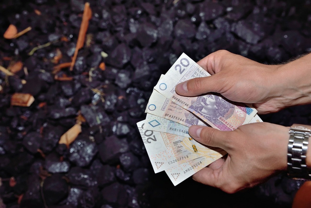 Węgiel czy gruz? Mieszkanka Zawiercia dostała to drugie.