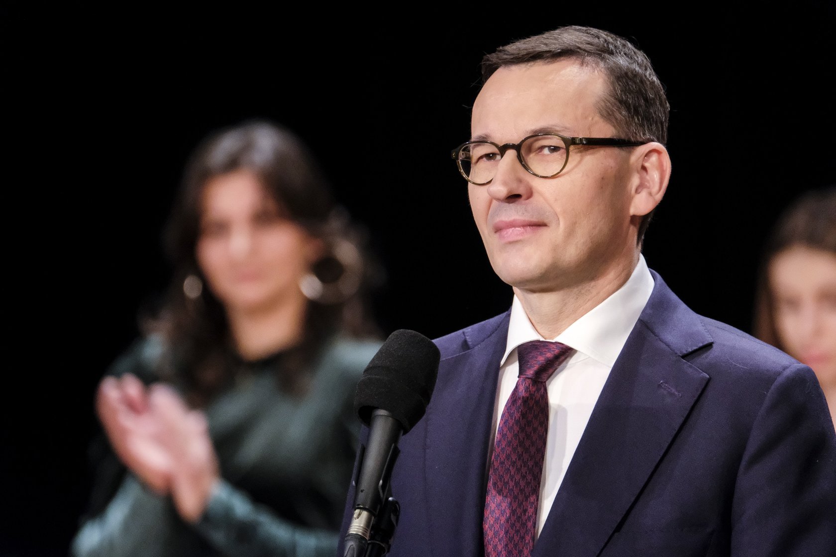 Mateusz Morawiecki zapowiedział uruchamianie kolejnych elementów pakietu antykryzysowego. Szczegóły jutro.