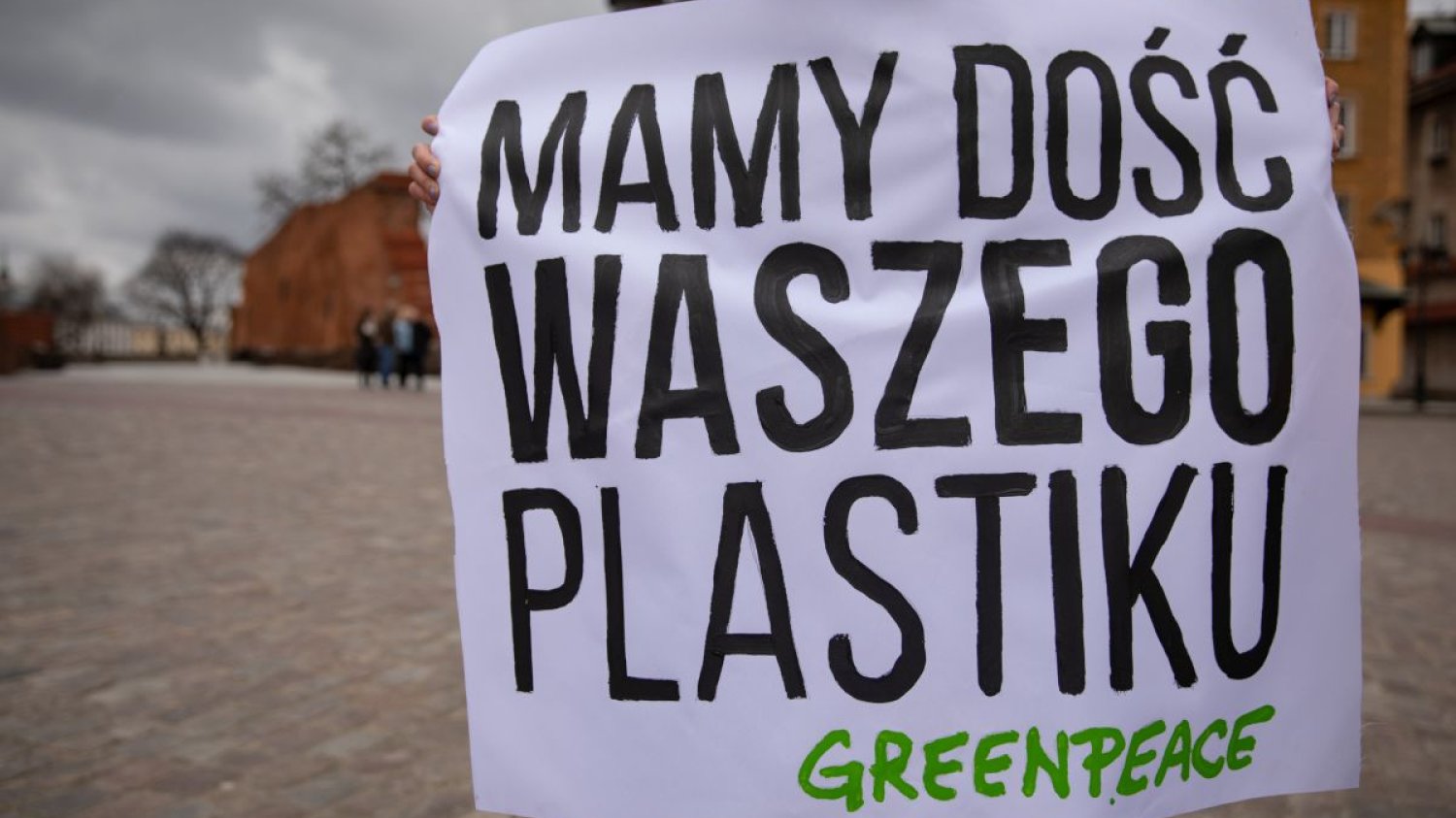 Trómiasto chce zmniejszyć ilość plastiku w środowisku. Zaczyna od urzędów miasta