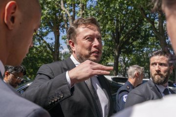 Elon sam wycenia X poniżej wartości zakupu.