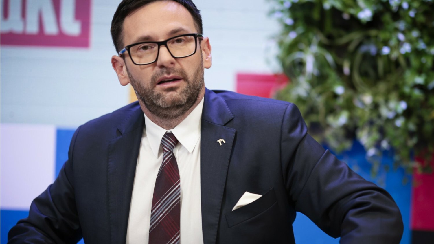 Obajtek ma działkę obok wsi, w której ma powstać elektrownia jądrowa