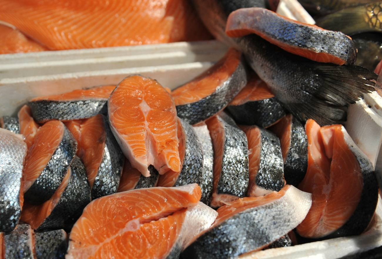 łosoś w sklepie