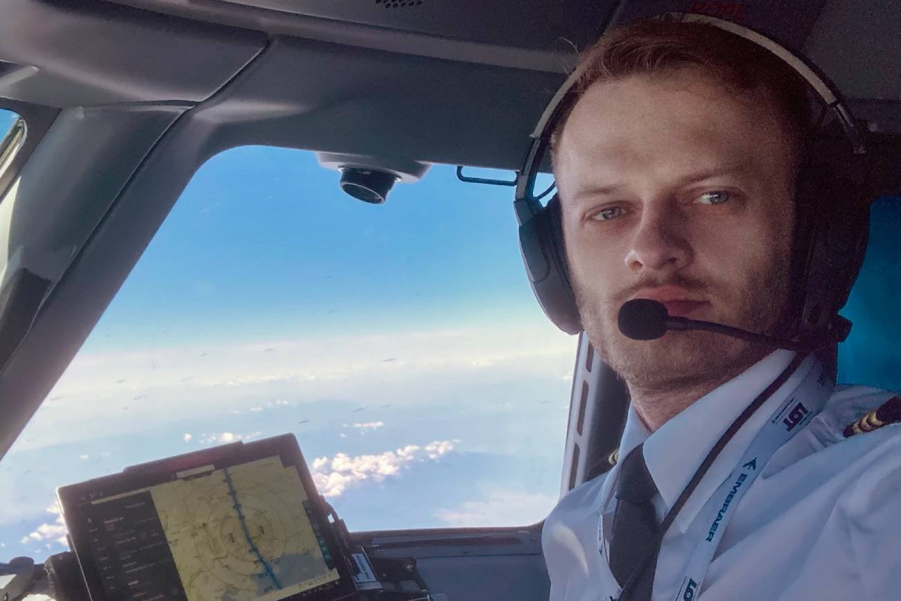 Mateusz Brodziak, pilot i instruktor lotniczy