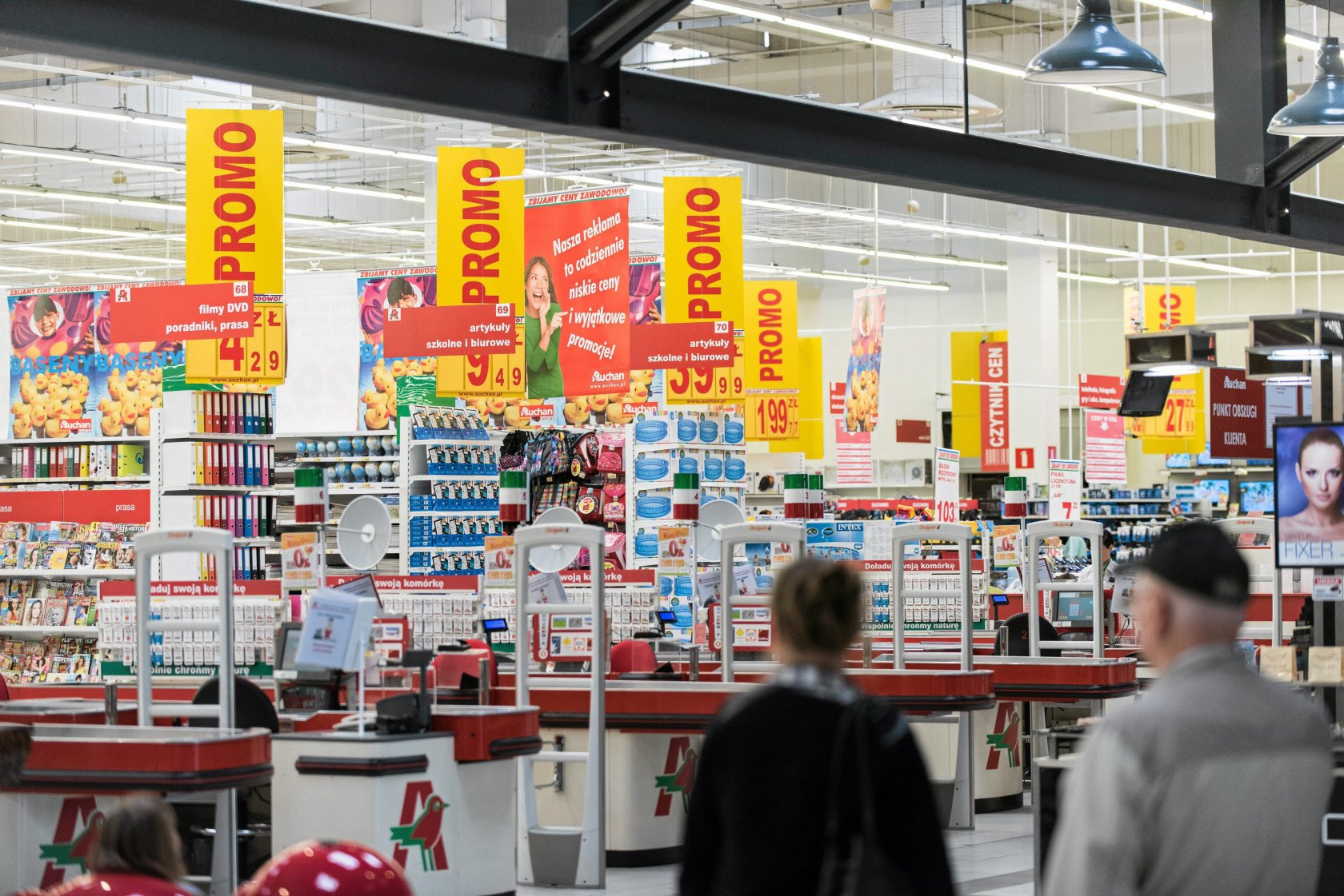 Auchan do końca sierpnia wprowadzi we wszystkich sklepach "Godziny ciszy"