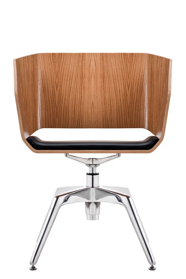 Fotel WOODI nagrodzony w 2012 roku w Red Design Award. Był to pierwszy meblowy projekt pani Anny Vonhausen