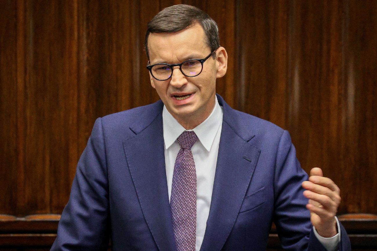 premier Mateusz Morawiecki przemawia na posiedzeniu sejmu