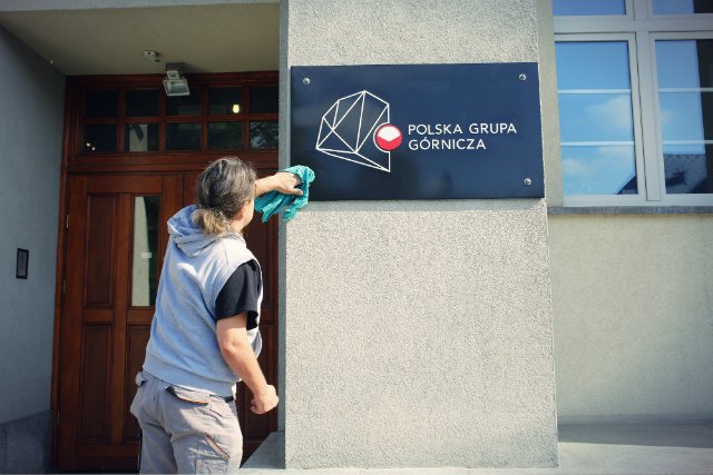 Górnicy zatrudnieni w Polskiej Grupie Górniczej dostaną jednorazową premię w wysokości 1,2 tys. złotych brutto