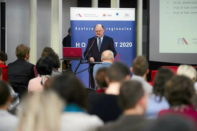 Konferencja poświęcona polskiej nauce w łódzkim Muzeum Włókiennictwa.