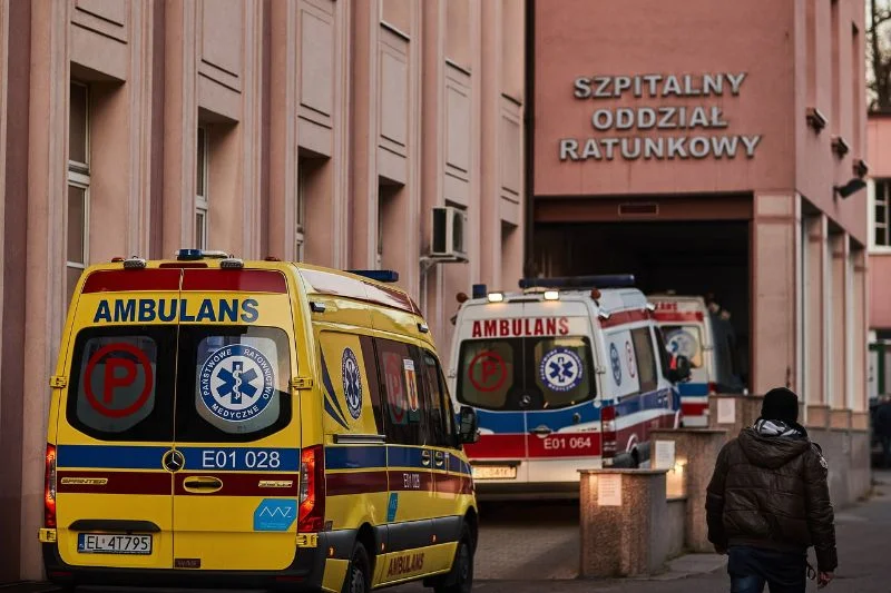 Służba zdrowia ledwo zipie, a ma jeszcze na karku Covid-19.