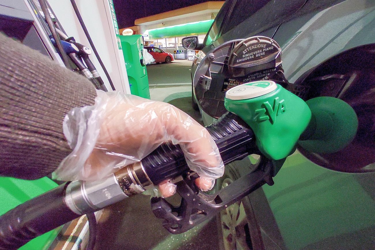 Ceny paliw idą w górę. Ale najbardziej zabolą 1 stycznia 2023