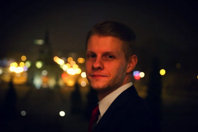 Łukasz Krysztopik ze start-upu Nauczymy Cię, w którym korepetycji udzielają wyłącznie młodzi ludzie.