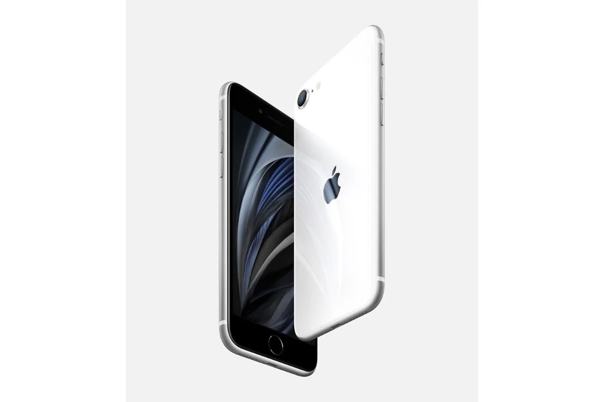 Przedsprzedaż nowego iPhone SE rusza 17 kwietnia.