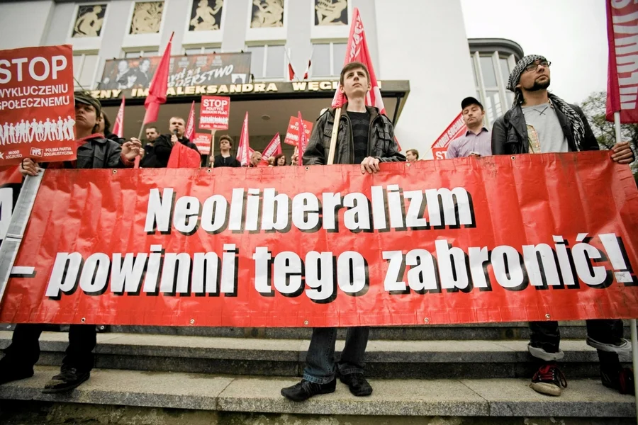 "Ideolodzy przemian przekonywali, że bezrobocie jest trochę potrzebne".