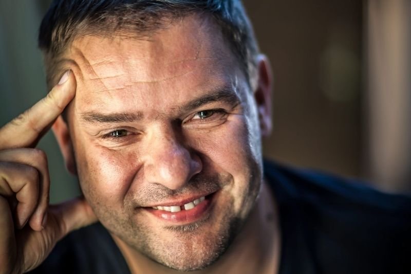 Dzięki Orlenowi Tomasz Karolak latami nie musiał się martwić o Teatr IMKA.