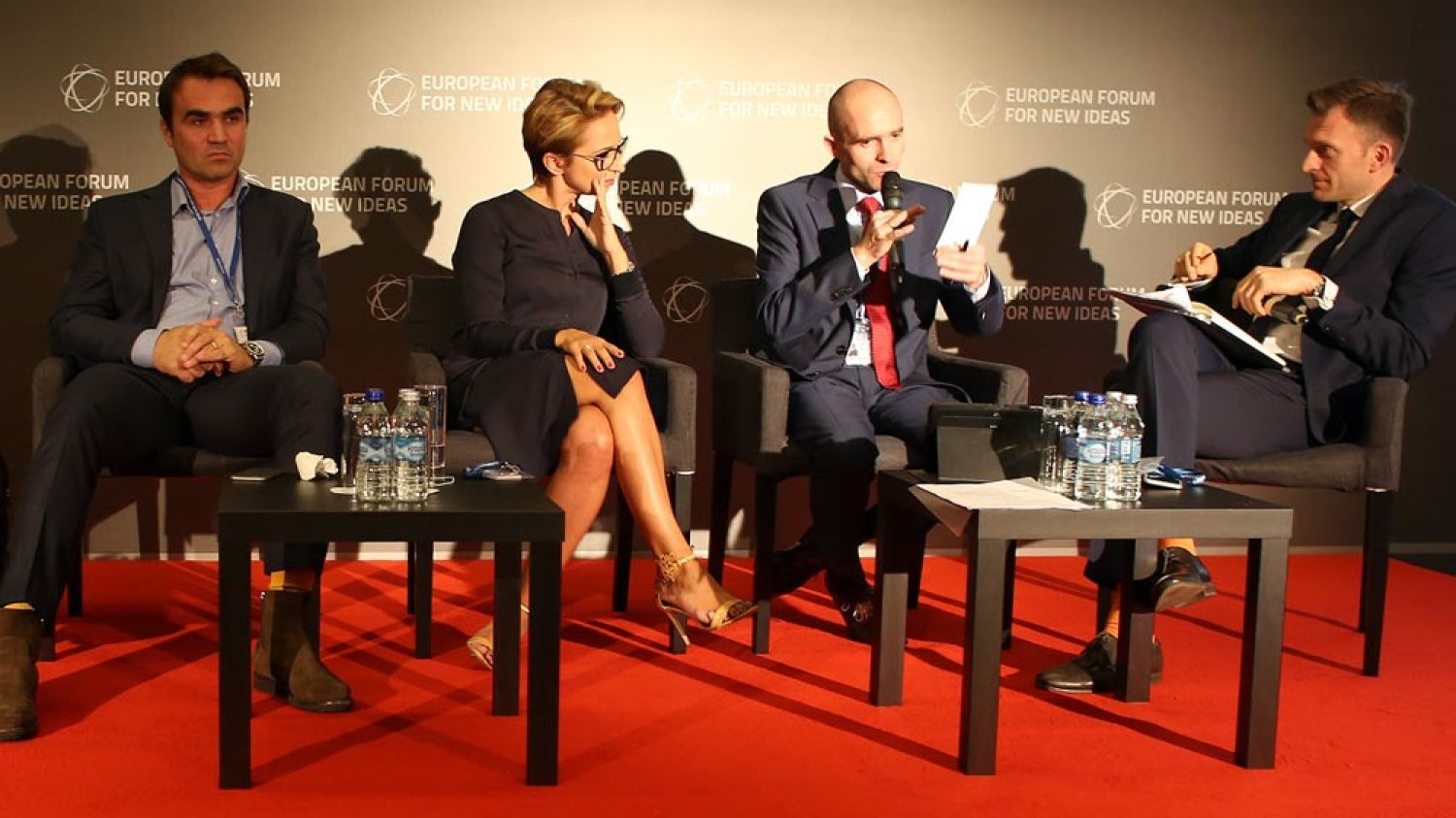 Europejskie Forum Nowych Idei, panel Kto i jak wspiera polskie innowacje? Od lewej: Marek Borzestowski - Giza Polish Ventures, Patrycja Zielińska - ARP, Leszek Grabarczyk - NCBR, Tomasz Machała - naTemat.pl