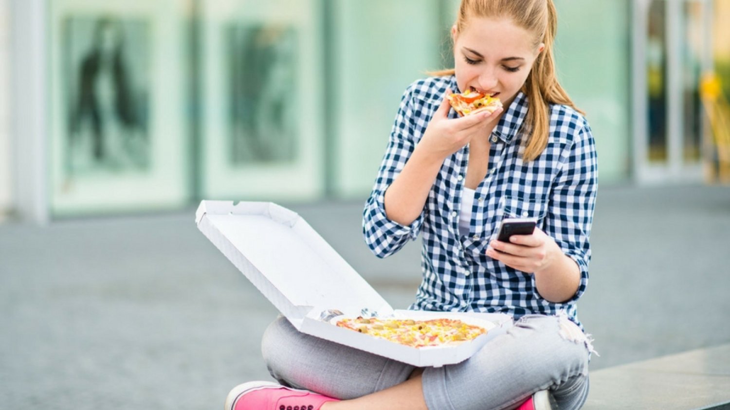 Ustawę można interpretować i tak: numer telefonu bez nazwiska właściciela to nie są dane osobowe.