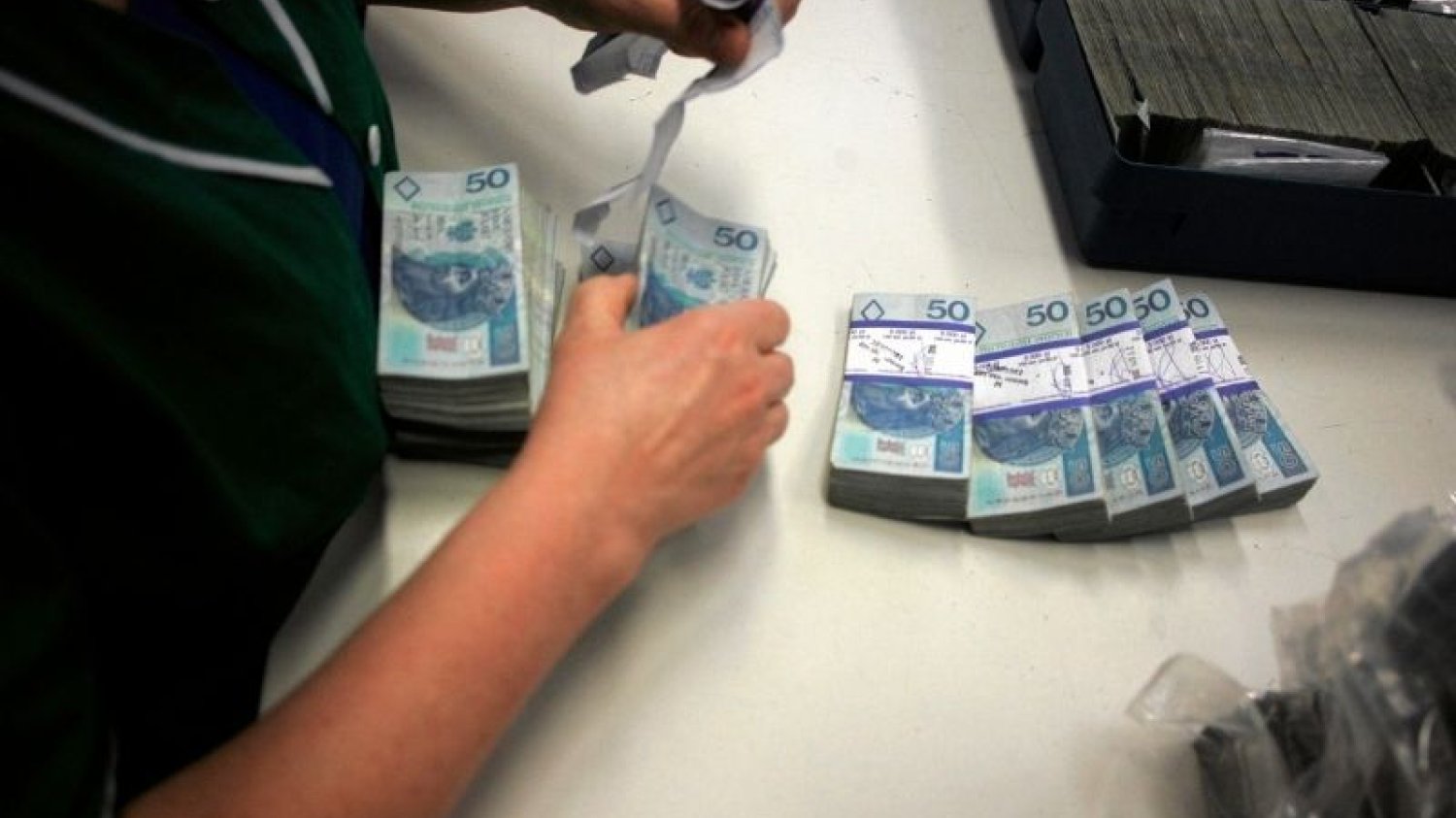 Z opłat za zbyt wysoki depozyt banki będą miały w tym roku ok. 700 mln zł.
