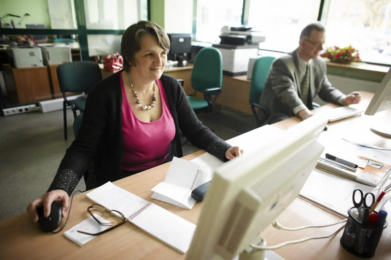 Rząd zreformował system informatyczny. Teraz chce od gmin pieniędzy za szkolenia urzędników z jego obsługi.
