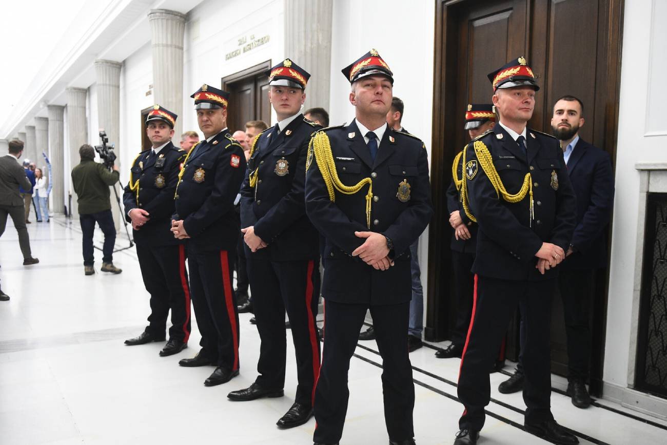 W Sejmie pojawią się alkomaty i narkotesty. Kto będzie badany?