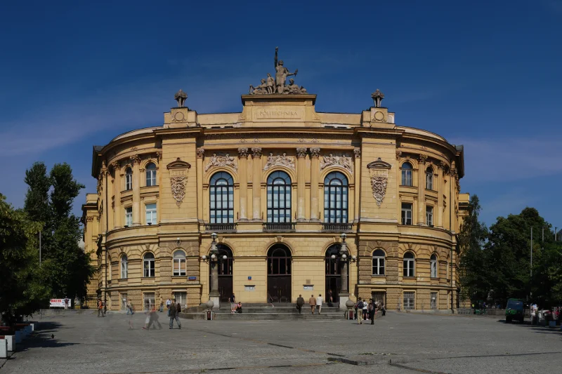 Polskie szkoły wyższe mają dużą szansę na modernizację jakości kształcenia, jeśli prawidłowo wykorzystają ogromne środki z programu PO WER