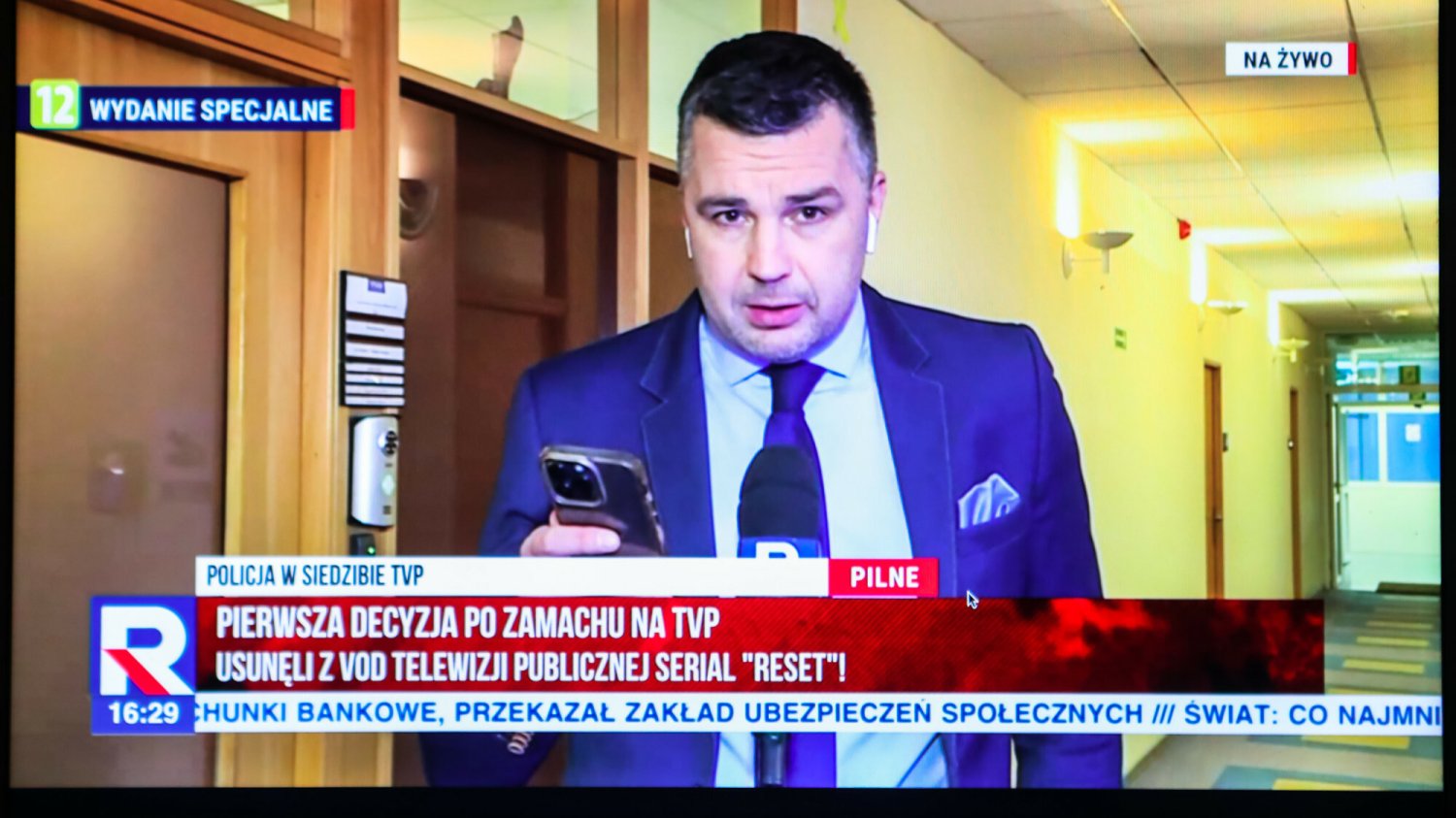 Grupa Żywiec rezygnuje z reklam w telewizji Republika