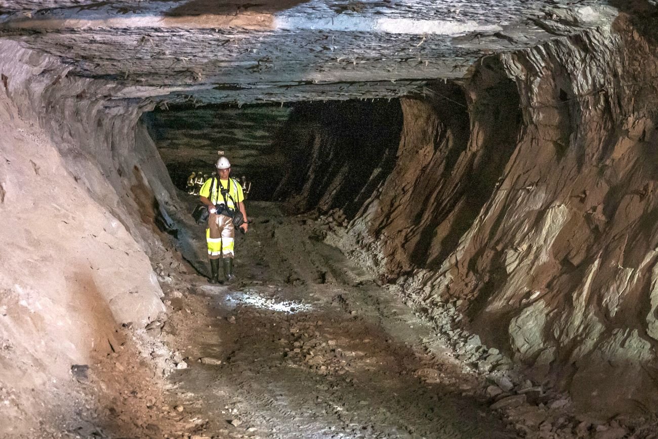 Polskie górnictwo jest jedyne takie na świecie. Drogie, mało wydajne, ale z rosnącym zatrudnieniem
